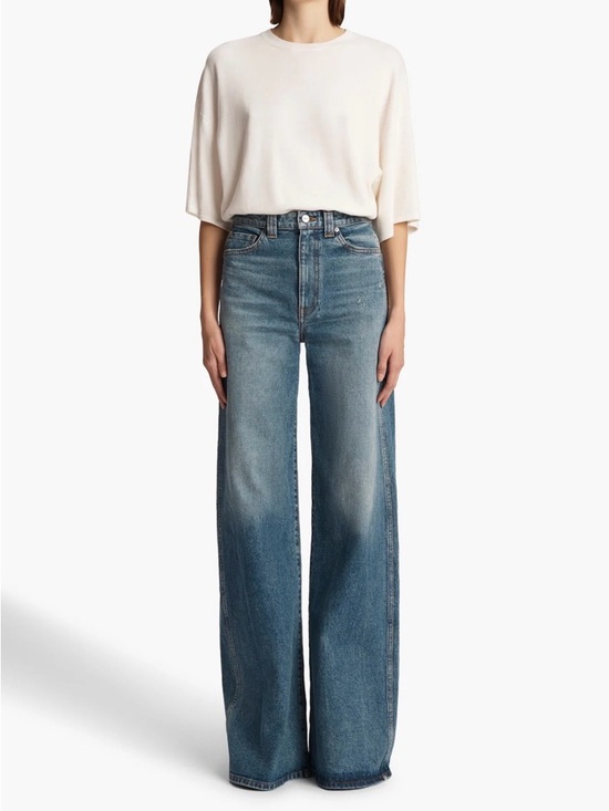 KHAITE Denim - KHAITE Mid-Rise Wide-Leg Jeans in Washed Blue